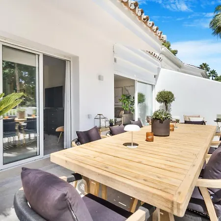Jazmines Nueva Andalucia Terrace Pool Apartment Marbella